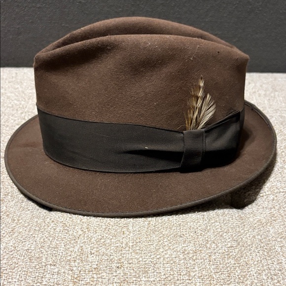 Vintage 1950’s Marshall Fields & Co Fedora Hat! - Picture 1 of 7